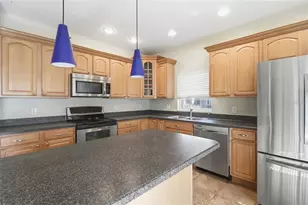 8905 Silk Bay Pl, Orlando, FL 32827 - Photo 13