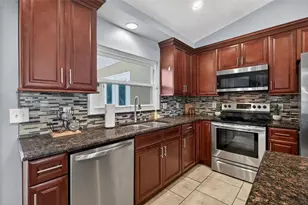 8878 Larwin Ln, Orlando, FL 32817 - Photo 11