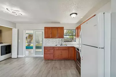 1402 Rolling Green Drive, Apopka, FL 32703 - Photo 11