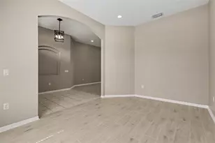 4810 Bookelia Cir, Bradenton, FL 34203 - Photo 5