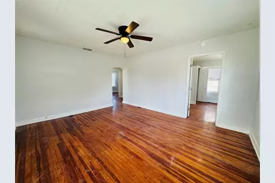 113 Avenue C SE, Winter Haven, FL 33880 - Photo 3