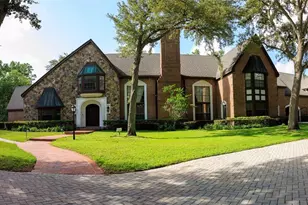 810 Sweetwater Club Blvd, Longwood, FL 32779 - Photo 1