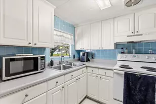 1960 Pinewood Ln, Mount Dora, FL 32757 - Photo 5