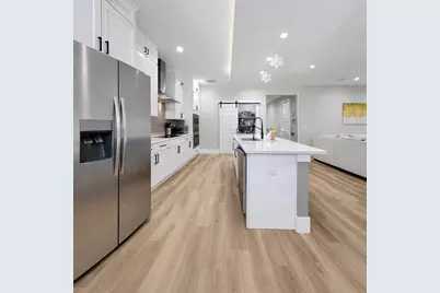 2720 S Shine Avenue, Orlando, FL 32806 - Photo 11