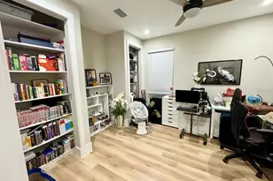 2720 S Shine Ave, Orlando, FL 32806 - Photo 21