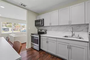 5742 Dogwood Dr, Orlando, FL 32807 - Photo 7