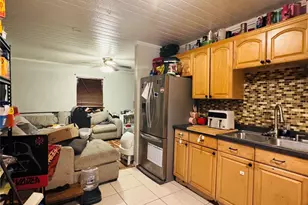 2506 Waver St, Plant City, FL 33563 - Photo 9