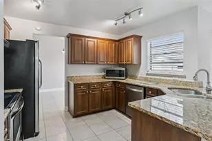 1660 Cracker Creek Ct, Oviedo, FL 32765 - Photo 11