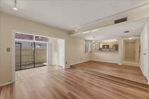 1404 Oak Pl, Apopka, FL 32712 - Photo 3