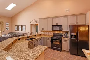 6698 Sylvan Woods Dr, Sanford, FL 32771 - Photo 11