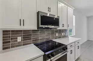 744 Farfields St, Deland, FL 32724 - Photo 5