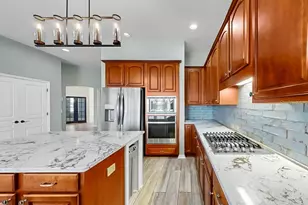 5237 Brighton Shore Dr, Apollo Beach, FL 33572 - Photo 5