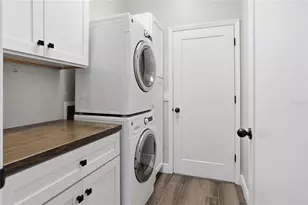 8 Winters Landing Dr, Oakland, FL 34787 - Photo 29