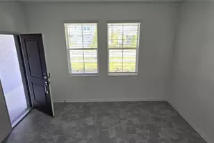 657 Trotters Dr, Eagle Lake, FL 33839 - Photo 3