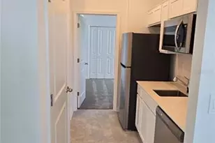 657 Trotters Dr, Eagle Lake, FL 33839 - Photo 5