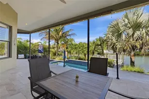 909 Allegro Ln, Apollo Beach, FL 33572 - Photo 35