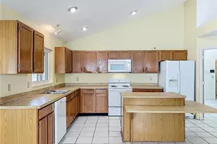 2843 Danforth Dr, Orlando, FL 32818 - Photo 17