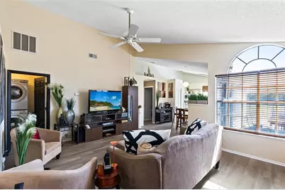 9808 Surrey Ridge Road, Orlando, FL 32825 - Photo 3