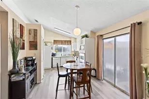 9808 Surrey Ridge Rd, Orlando, FL 32825 - Photo 9