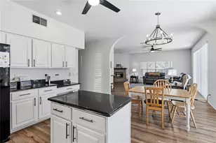 2419 Point O' Woods Ct, Oviedo, FL 32765 - Photo 11