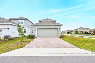 1835 Flourish Ave, Kissimmee, FL 34744 - Photo 3