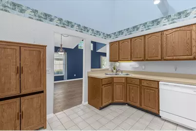 138 Baytree Boulevard, Tavares, FL 32778 - Photo 9