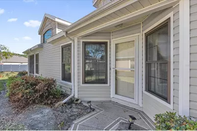 138 Baytree Boulevard, Tavares, FL 32778 - Photo 3