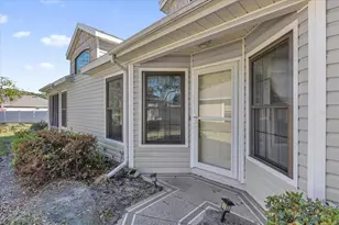 138 Baytree Blvd, Tavares, FL 32778 - Photo 3