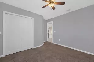 955 Pearly Ridge Ln, Lakeland, FL 33809 - Photo 13