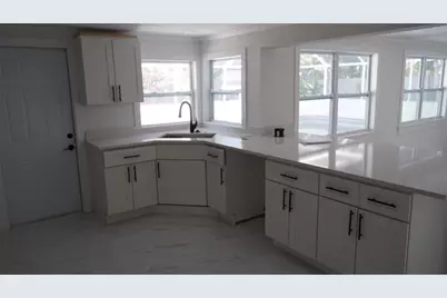 177 Dowling Avenue NE, Port Charlotte, FL 33952 - Photo 9