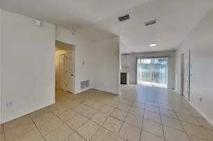 374 Willow Song Ct, Eustis, FL 32726 - Photo 3