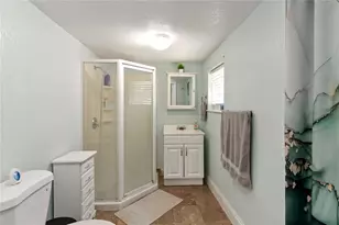 710 Bay St, Kissimmee, FL 34744 - Photo 9