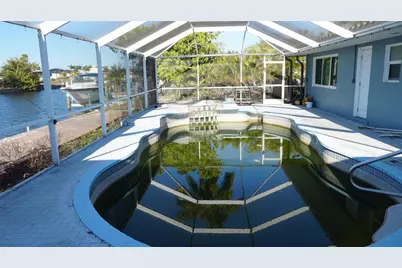 286 Fields Terrace SE, Port Charlotte, FL 33952 - Photo 9