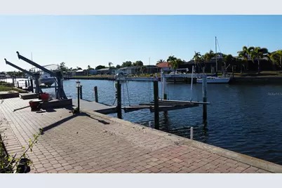 286 Fields Terrace SE, Port Charlotte, FL 33952 - Photo 5