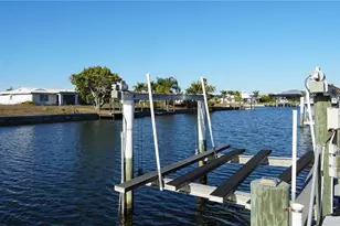 286 Fields Terrace SE, Port Charlotte, FL 33952 - Photo 7