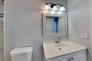 3979 Versailles Dr, Orlando, FL 32808 - Photo 19