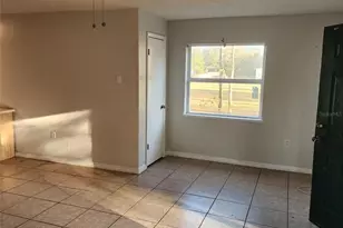 305 NW 11 Th Ave, Okeechobee, FL 34974 - Photo 3