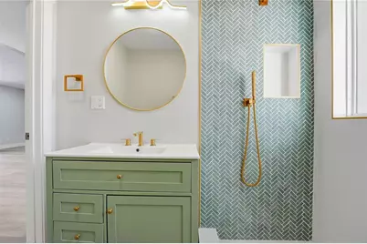 3223 1st Avenue W, Bradenton, FL 34205 - Photo 35