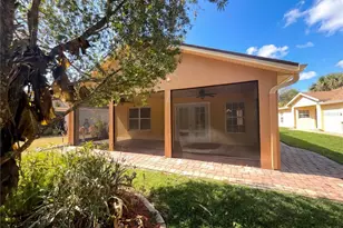 396 Grand Canal Dr, Kissimmee, FL 34759 - Photo 19