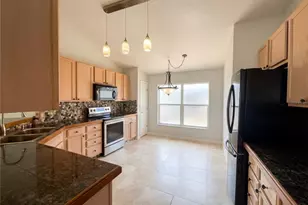 396 Grand Canal Dr, Kissimmee, FL 34759 - Photo 7