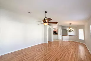 396 Grand Canal Dr, Kissimmee, FL 34759 - Photo 5