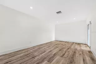 651 Boca Ciega Point Blvd S, Saint Petersburg, FL 33708 - Photo 33