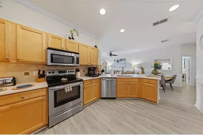 16805 Lazy Breeze Loop, Clermont, FL 34714 - Photo 21