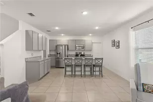 727 Costa Ln, Debary, FL 32713 - Photo 7