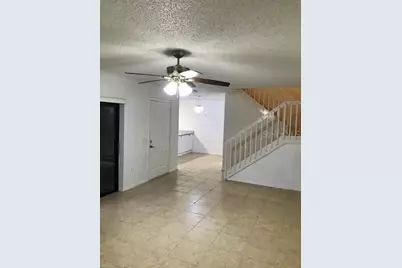 5395 Elm Court #305, Orlando, FL 32811 - Photo 5