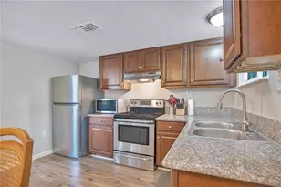 5450 Rose Ave, Orlando, FL 32810 - Photo 13