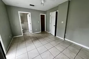 6741 Magnolia Pointe Cir, Orlando, FL 32810 - Photo 7