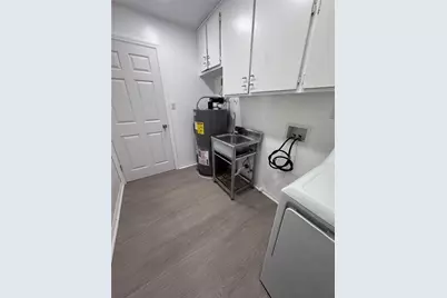 9910 Canterbury Drive, Leesburg, FL 34788 - Photo 23