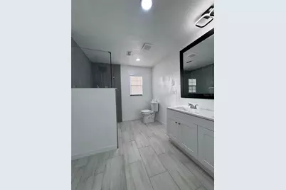 9910 Canterbury Drive, Leesburg, FL 34788 - Photo 29