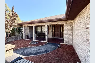9910 Canterbury Drive, Leesburg, FL 34788 - Photo 1